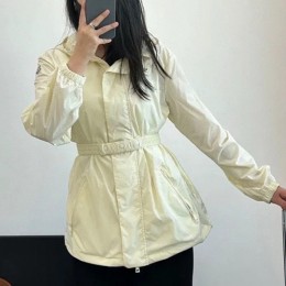 [가격문의][홍콩명품.MONCLER] 몽클레어 25SS 로고 여성 후드 바람막이 자켓 (노랑), BM21285, S1F, 명품레플리카,미러급,온라인쇼핑몰사이트