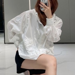 [가격문의][홍콩명품.MONCLER] 몽클레어 25SS 로고 여성 후드 바람막이 자켓 (화이트), BM21287, S1F, 명품레플리카,미러급,온라인쇼핑몰사이트