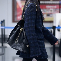 [가격문의][홍콩명품.CHANEL] 샤넬 25SS 로고 퀄팅 레더 가죽 25bag 크로스백 (블랙), BGM4826, BDA, 홍콩명품가방,명품쇼핑몰,크로스백,핸드백,구매대행