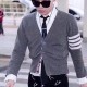 [THOM BROWNE] 톰브라운 22SS 남성 캐시미어 브이넥 사선완장 가디건 MM482 RED, 홍콩명품,무브타임사이트,2022신상,명품의류