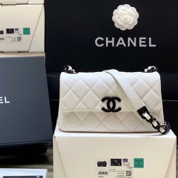 [홍콩명품,CHANEL] 샤넬 여성용 블랙버클 체인 미니백, 화이트, 20cm, BDA, 명품가방,최신,22SS,여자가방,미러급,레플리카,무브타임,직구쇼핑몰