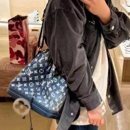 [홍콩명품.Louis Vuitton] 루이비통 모노그램 페티뜨 노에 여성용 숄더백 M59606, 홍콩명품가방,최신,22SS,여자가방,미러급,레플리카,무브타임,직구쇼핑몰