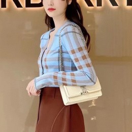 [홍콩명품,BURBERRY] 버버리 빈티지 22SS 여자 체크무늬 가디건 MM569, W2, 명품레플리카,의류,무브타임사이트,인터넷명품쇼핑몰,여자명품