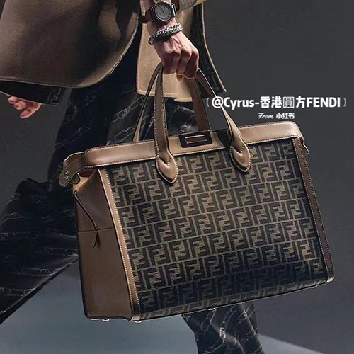 [홍콩명품,FENDI]펜디 2022 FENDI 피카부 남성 아이씨유 포티토트 BGM122, MD, 홍콩명품가방,손목가방,크로스백,핸드백,구매대행,무브타임