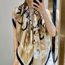 [홍콩명품.Burberry] 버버리 23SS 110*110 실크 로고 체크 프린트 실크 플로랄 스키니 스카프, ET603, 홍콩명품쇼핑몰,무브타임,악세사리,잡화,생활용품