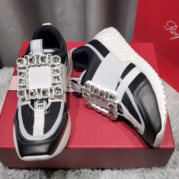 [홍콩명품,Roger Vivier] 로저비비에 23SS 여성 비브고 버클 스니커즈, SE981, SMS, 무브타임사이트,인터넷명품쇼핑몰,남자명품,슈즈,신발