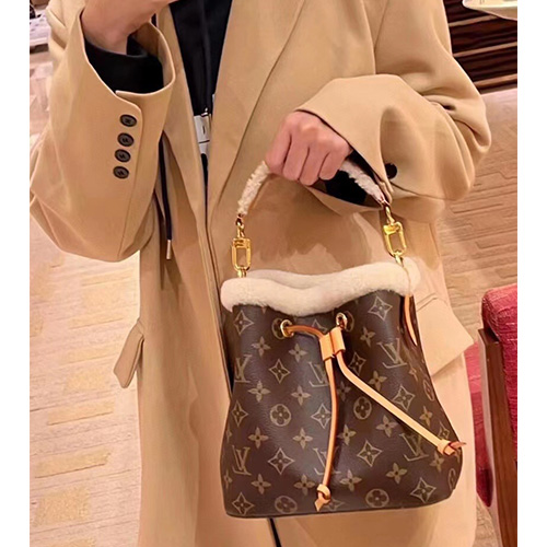 [홍콩명품.LOUIS VUITTON] 루이비통 23SS 모노그램 네오노에 BB M46319, BGM844, JD, 홍콩명품가방,손목가방,크로스백,핸드백,구매대행,무브타임