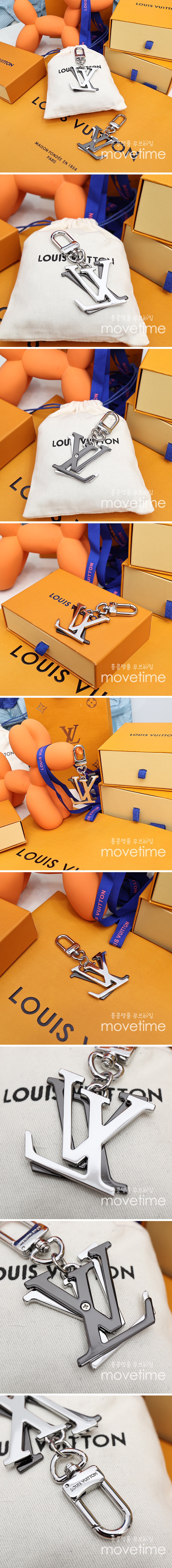 [홍콩명품.LOUIS VUITTON] 루이비통 23SS LV 로고 이니셜 키홀더 키링, ET660, NNT, 홍콩명품쇼핑몰,무브타임,악세사리,잡화,생활용품