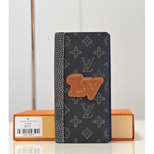 [홍콩명품.LOUIS VUITTON] 루이비통 23SS 브라짜 월릿 다크 그린 M81807, BGM1018, JD, 명품지갑,무브타임쇼핑몰,홍콩명품,사이트,명품쇼핑몰