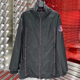 [홍콩명품.MONCLER] 몽클레어 23SS 로고 후드 바람막이 자켓 (2컬러), BM4510, HH, 온라인명품쇼핑몰,의류,무브타임사이트,인터넷쇼핑몰,해외직구로고