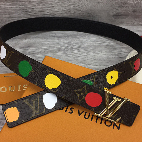 [홍콩명품.LOUIS VUITTON] 루이비통 23SS LV로고 골드버클 그래픽 프린트 가죽 벨트 30MM, BT664, 3.0cm, X1, 명품레플리카,명품쇼핑몰,의류,무브타임사이트,인터넷쇼핑몰,남자명품,해외직구