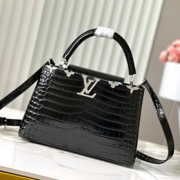 [홍콩명품.LOUIS VUITTON] 루이비통 23SS 토뤼옹 악어가죽 카퓌신mm M48865 L, BGM1204, JD, 홍콩명품가방,손목가방,크로스백,핸드백,구매대행,무브타임