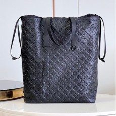 [홍콩명품.LOUIS VUITTON] 루이비통 23SS 모노그램 헬멧 백 M46554, BGM1685, JD, 홍콩명품가방,명품쇼핑몰,크로스백,핸드백,구매대행,무브타임