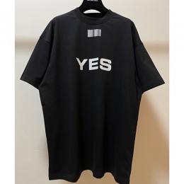 [홍콩명품.VETEMENTS] 베트멍 23SS YES or NO 프린트 반팔 티셔츠 (블랙), BM7221, VT, 온라인명품쇼핑몰,남자명품의류,인터넷쇼핑몰,해외직구