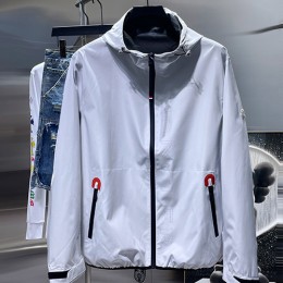 [홍콩명품.MONCLER] 몽클레어 23SS 로고 후드 바람막이 자켓 (3컬러), BM7737, AGG, 온라인명품쇼핑몰,남자명품의류,인터넷쇼핑몰,해외직구