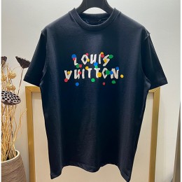 [홍콩명품.LOUIS VUITTON] 루이비통 3SS 로고 그래픽 프린트 반팔 티셔츠 (2컬러), BM8606, YS, 온라인명품쇼핑몰,남자명품의류,인터넷쇼핑몰,해외직구