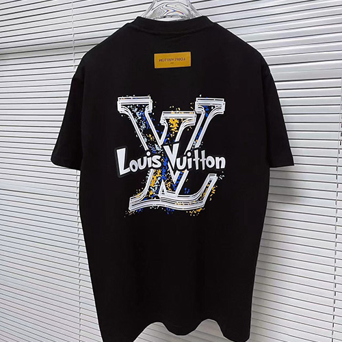 [홍콩명품.LOUIS VUITTON] 루이비통 24SS 로고 그래픽 반팔 티셔츠 (2컬러), BM12114, BR, 홍콩명품의류,구매대행,온라인명품