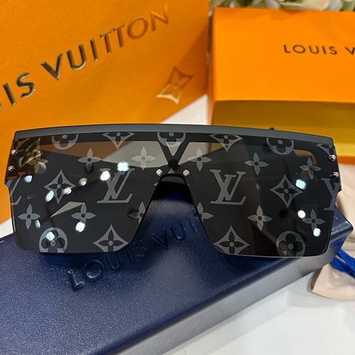 [홍콩명품.LOUIS VUITTON] 루이비통24SS 로고 연예인 여자 남자 선글라스 Z1583E (블랙), SG521, JX, 홍콩명품쇼핑몰,무브타임,사이트,쇼핑몰,해외직구,구매대행