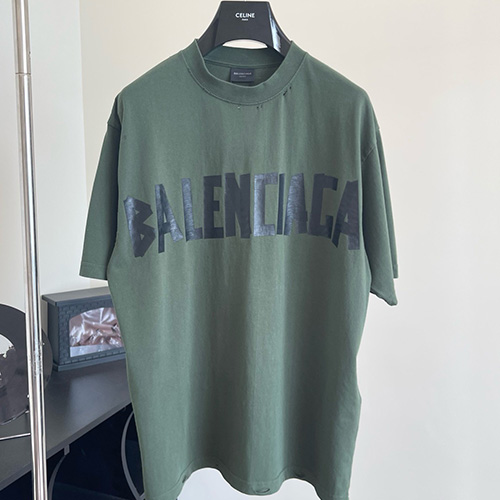 [홍콩명품.BALENCIAGA] 발렌시아가 24SS 로고 테이핑 반팔 티셔츠 (그린), BM13512, JU, 홍콩명품의류,구매대행,온라인명품