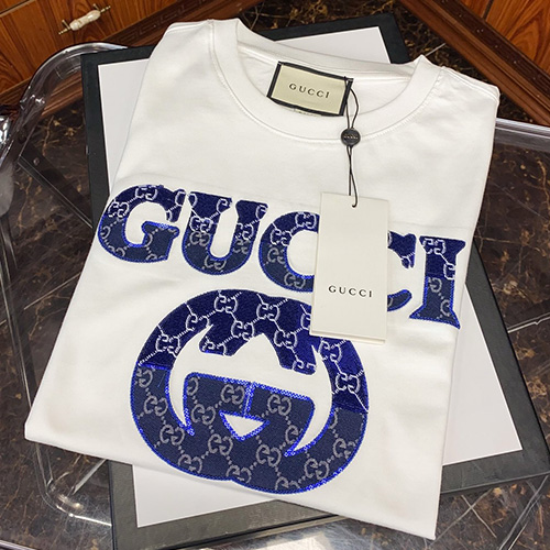 [홍콩명품.Gucci] 구찌 24SS 로고 그래픽 자수 반팔 티셔츠 (2컬러), BM13753, S1F, 홍콩명품의류,구 매대행,온라인명품