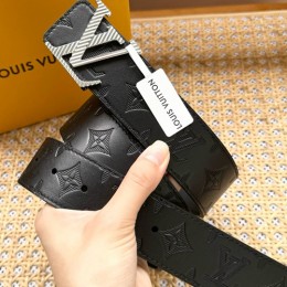 [홍콩명품.LOUIS VUITTON] 루이비통 24SS 로고 모노그램 레더 가죽 벨트 (은장-블랙), BT1227, X1, 명품레플리카,인터넷쇼핑몰,남자명품,해외직구