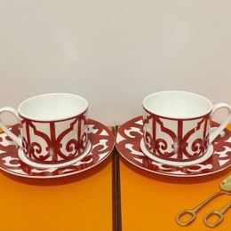 [홍콩명품.Hermes] 에르메스 24SS 선물용 로고 도자기 티컵 커피컵 세트 (6pcs), ET2612, ZAKKA, 명품악세사리,팔찌,귀걸이,반지