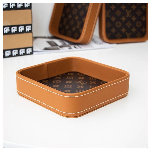 [홍콩명품.LOUIS VUITTON] 루이비통 24SS 로고 모노그램 레더 가죽 수납판 (브라운), ET2649, AGG, 홍콩명품쇼핑몰,인터넷명품,온라인명품사이트,남자명품,해외직구