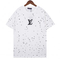 [홍콩명품.LOUIS VUITTON] 루이비통 24SS 로고 프린트 반팔 티셔츠 (2컬러), BM15692, JU, 홍콩명품의류,구매대행,온라인명품