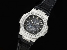 [홍콩명품시계.PATEK PHILIPPE] 파텍필립 노틸러스 5712 다이아몬드 베젤 파워리저브 문페이즈 블루 다이얼