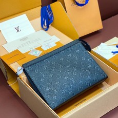 [홍콩명품.LOUIS VUITTON] 루이비통 24SS 로고 포쉐트 토일렛 클러치 모노그램 이클립스 M61692 (블랙), BGM3994, BDA, 홍콩명품가방,명품쇼핑몰,크로스백,핸드백,구매대행