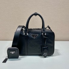 [홍콩명품,PRADA] 프라다 24SS 삼각로고 엔틱 나파 레더 토트백 1BB092, BGM4142, BDA, 홍콩명품가방,명품쇼핑몰,크로스백,핸드백,구매대행