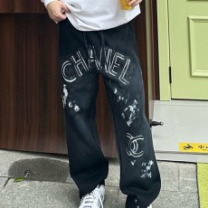 [홍콩명품.CHANEL] 샤넬 24SS 로고 그래비티 조거 팬츠 바지 (블랙), BM17452, JU, 홍콩명품의류,구매대행,온라인명품