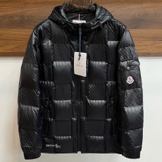 [홍콩명품.MONCLER] 몽클레어 24SS 로고 덕다운 후드 패딩 자켓 (블랙), BM17673, KSM, 홍콩명품의류,구매대행,온라인명품