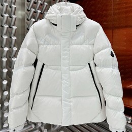 [홍콩명품.MONCLER] 몽클레어 24SS 로고 후드 다운 패딩 자켓 (화이트), BM18022, HH, 홍콩명품의류,구매대행,온라인명품