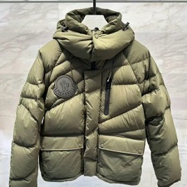 [홍콩명품.MONCLER] 몽클레어 24SS 로고 Genius 후드 다운 패딩 자켓 (카키), BM18023, HH, 홍콩명품의류,구매대행,온라인명품