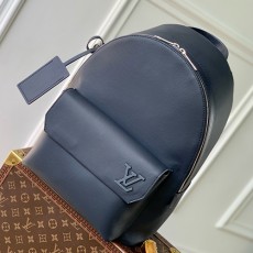 [홍콩명품.LOUIS VUITTON] 루이비통 25SS 로고 테이크오프 백팩 네이비 M57079, BGM4358, BDA, 홍콩명품가방,명품쇼핑몰,크로스백,핸드백,구매대행