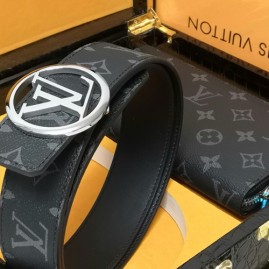 [홍콩명품.LOUIS VUITTON] 루이비통 25SS 로고 모노그램 레더 가죽 벨트 (은장-블랙), BT1388, BE, 명품레플리카,인터넷쇼핑몰,남자명품,해외직구