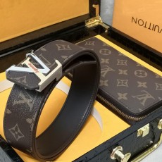 [홍콩명품.LOUIS VUITTON] 루이비통 25SS 로고 모노그램 레더 가죽 벨트 + 장지갑 세트 (브라운), BT1390, BE, 명품레플리카,인터넷쇼핑몰,남자명품,해외직구