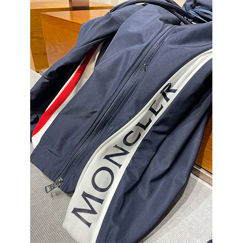 [홍콩명품.MONCLER] 몽클레어 25SS 로고 후드 바람막이 자켓 (네이비), BM19538, PG, 홍콩명품의류,구매대행,온라인명품