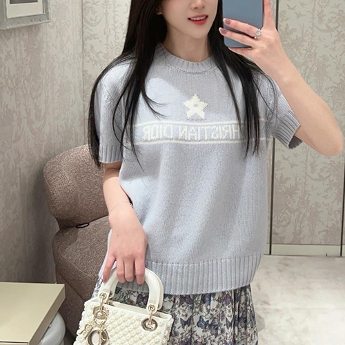 [홍콩명품,Christian Dior] 디올 25SS 로고 여성 니트 반팔 티셔츠 (2컬러), BM19729, TBG, 홍콩명품의류,구매대행,온라인명품