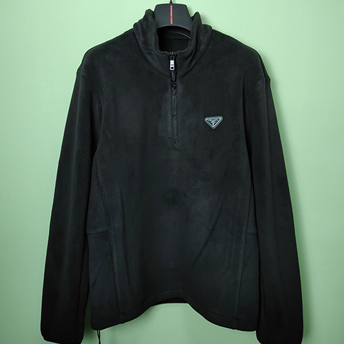 [홍콩명품,PRADA] 프라다 25SS 삼각로고 터틀넥 하프지퍼 플리스 티셔츠 (2컬러), BM19898, JL, 홍콩명품의류,구매대행,온라인명품