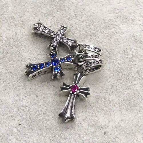 [가격문의][홍콩명품.Chrome Hearts] 크롬하츠 25SS 로고 다이아 925실버 이어링 귀걸이 (4컬러), ET2826, CR1, 홍콩명품의류,구매대행,온라인명품