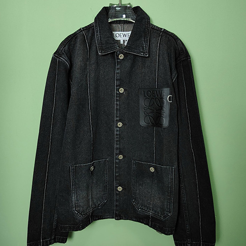 [홍콩명품.LOEWE] 로에베 25SS 로고 레더 포켓 워싱 데님 자켓 (블랙), BM20334, JL, 홍콩명품의류,구매대행,온라인명품
