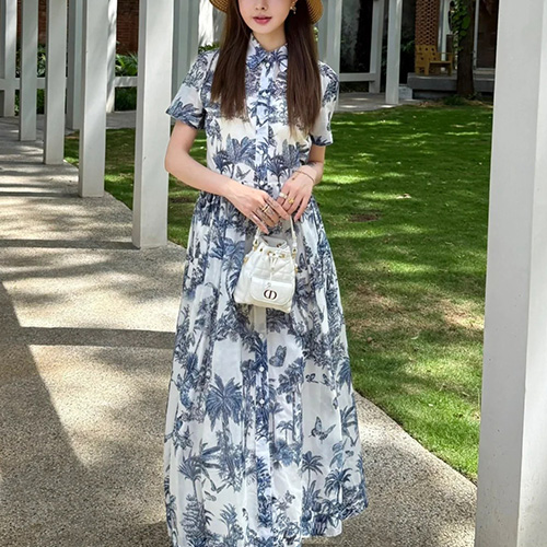 [홍콩명품,Christian Dior] 디올 25SS 로고 여성 셔츠 반팔 원피스 (화이트), BM21341, TBG, 명품레플리카,미러급,온라인쇼핑몰사이트