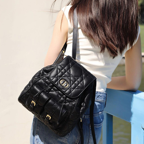 [홍콩명품,Christian Dior] 디올 25SS 로고 CARO 라지 백팩 (블랙), BGM5011, 홍콩명품가방,명품쇼핑몰,크로스백,핸드백,구매대행