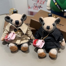 [홍콩명품.Burberry] 버버리 25SS 로고 THOMAS 키홀더 키링 백참 (2컬러), ET3096, NNT, 홍콩명품의류,구매대행,온라인명품
