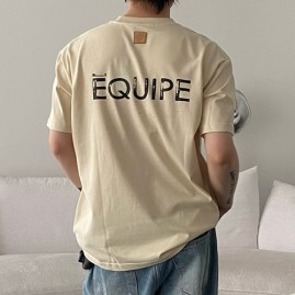 [홍콩명품.LOUIS VUITTON] 루이비통 25SS 로고 프린트 반팔 티셔츠 (베이지), BM21766, JU, 레플리카의류,미러급사이트