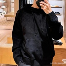 [홍콩명품.LOUIS VUITTON] 루이비통 25SS 로고 모노그램 울 후드 티셔츠 (블랙), BM22015, KB, 레플리카의류,미러급사이트