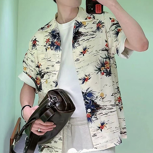 [홍콩명품,PRADA] 프라다 25SS 로고 플라워 패턴 반팔 남방 셔츠 (아이보리), BM22048, X2, 레플리카의류,미러급사이트