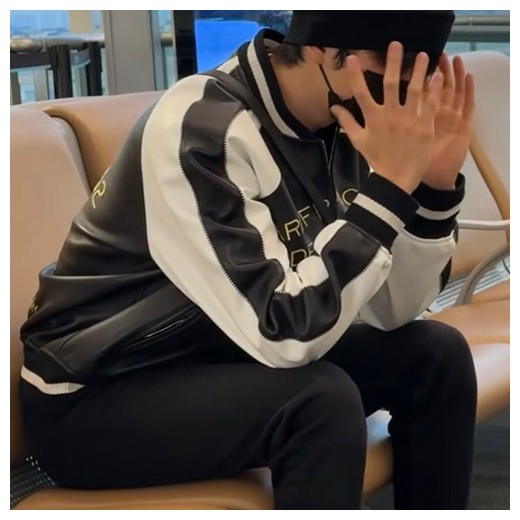 [홍콩명품.GIVENCHY] 지방시 25SS 로고 레더 가죽 바시티 자켓 (블랙), BM22071, TOM, 레플리카의류,미러급사이트